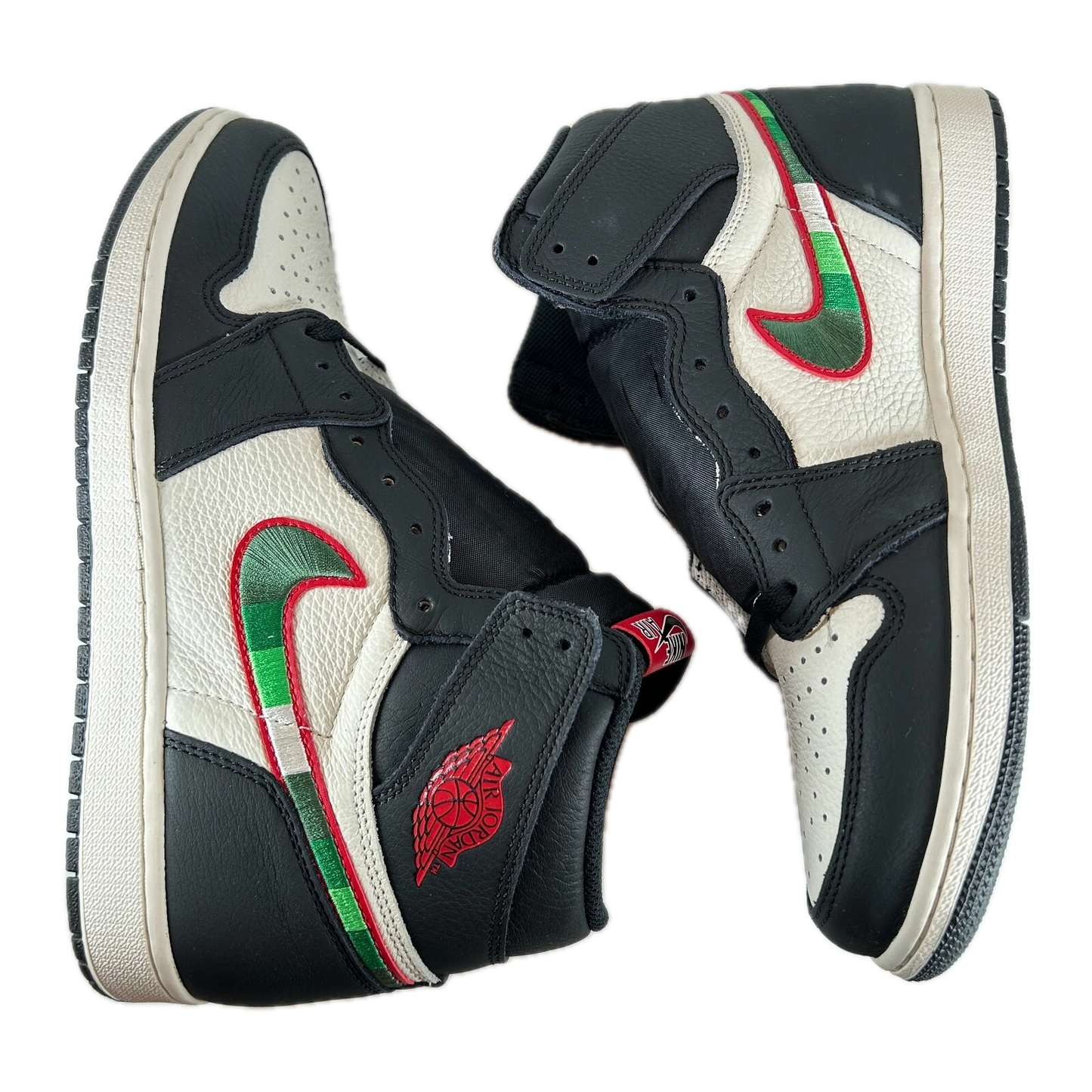 555088 015 Jordan 1 Retro High Sports Illustrated (A Star Is Born) - 11 M (Mark on Left Shoe) (No Box)