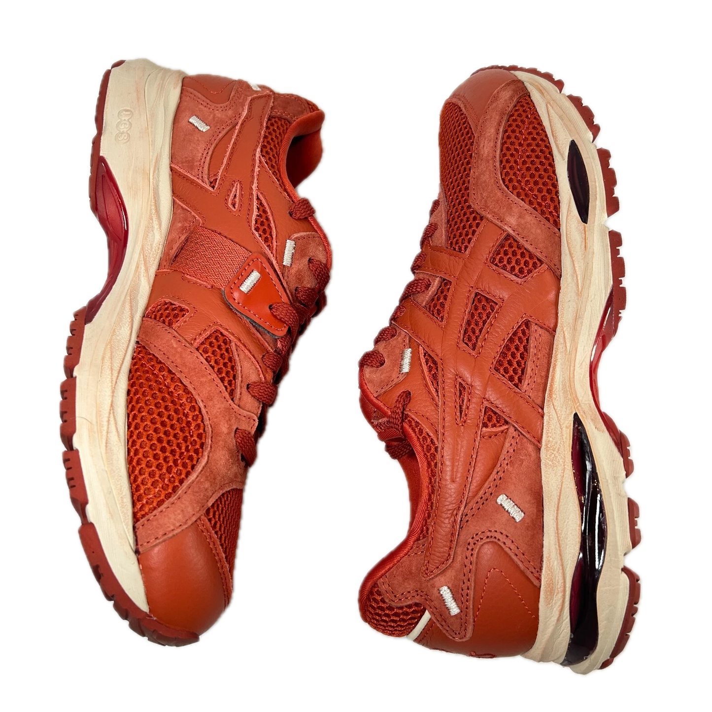 1201A458 600 ASICS Gel-MC Plus Denim Tears Red Clay Brick [USED] - 9 M (Used)