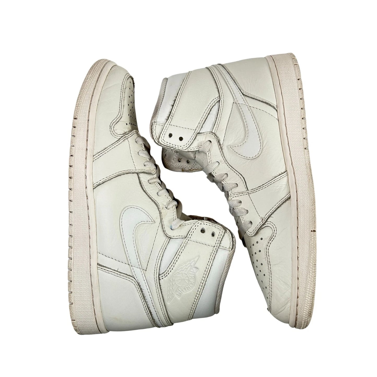 555088 114 Jordan 1 Retro High OG Sail [USED] - 9.5 M (Used)