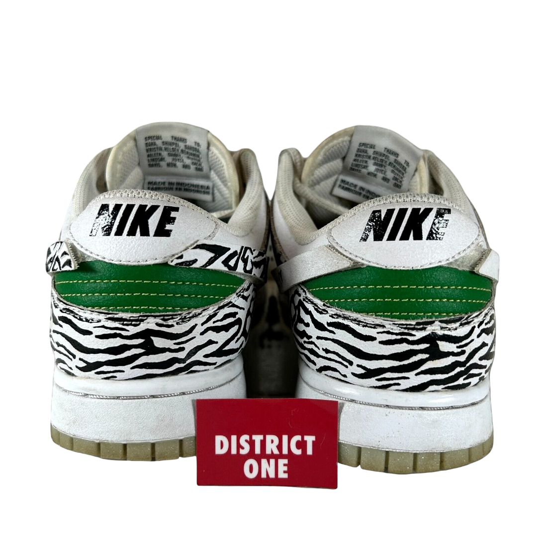 DR7305 100 Nike Dunk Low Doernbecher Zoe [USED] - 8 M (Used)