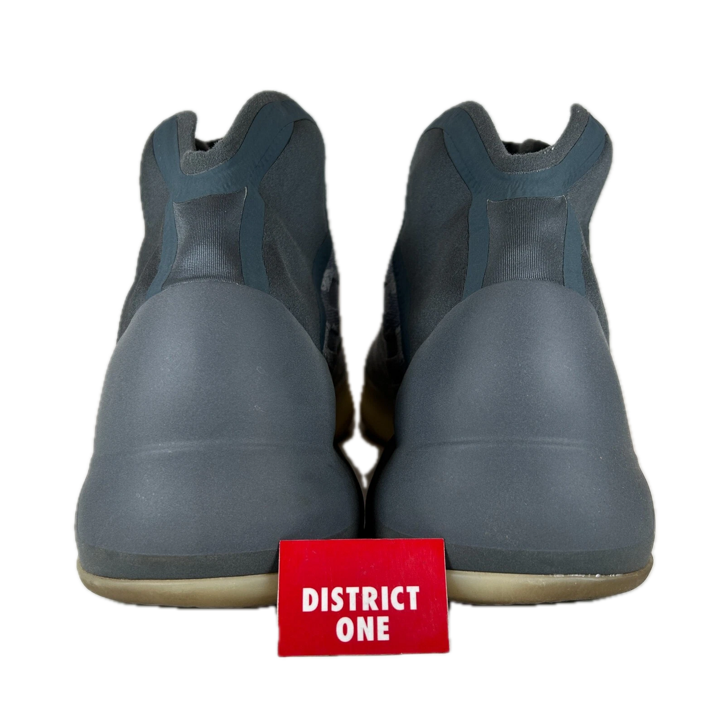 GX6594 Adidas Yeezy QNTM Mono Carbon [USED] - 12.5 M (Used)