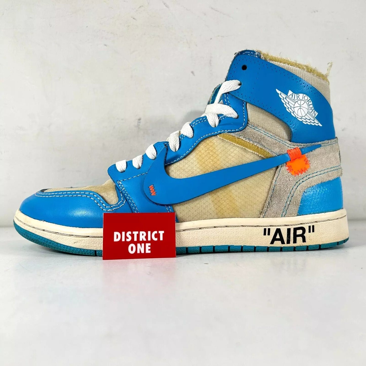 AQ0818 148 Jordan 1 Retro High Off-White UNC [USED] - 8 M (Used2)