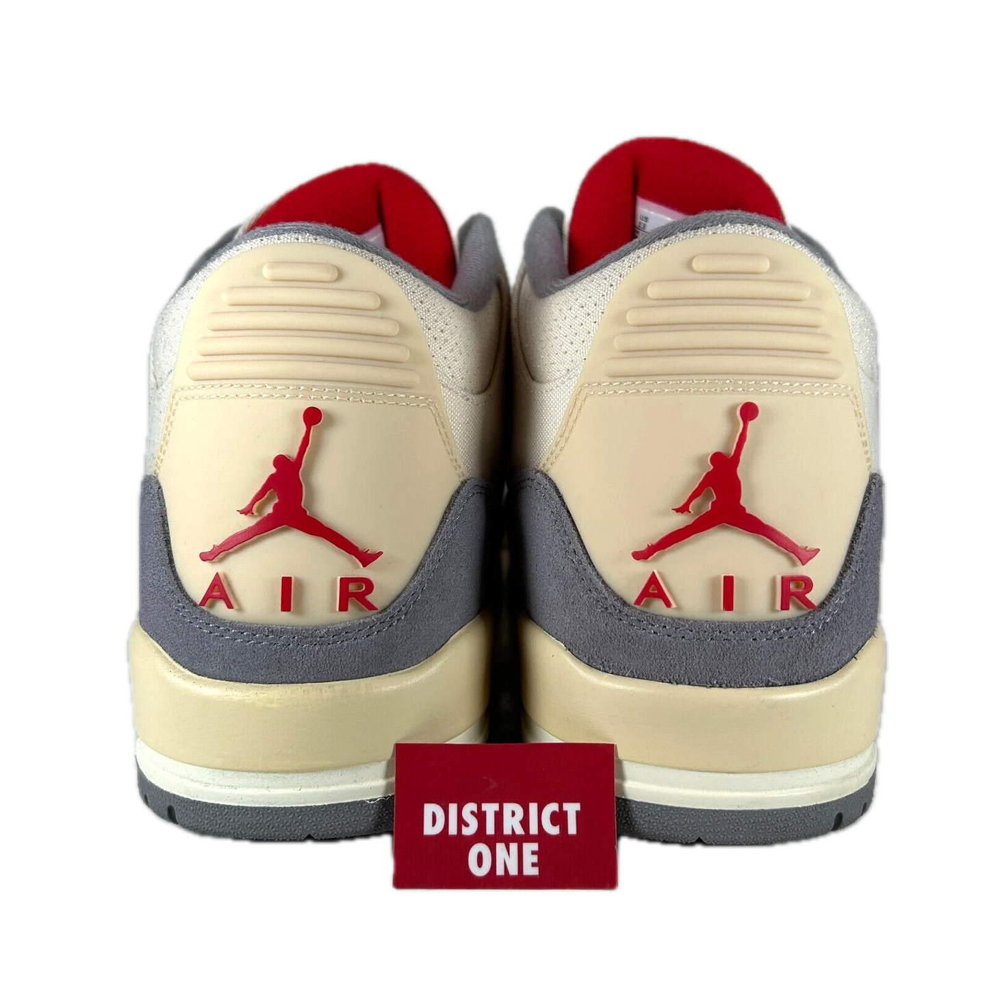 DH7139 100 Jordan 3 Retro Muslin [USED] - 13 M (VNDS)