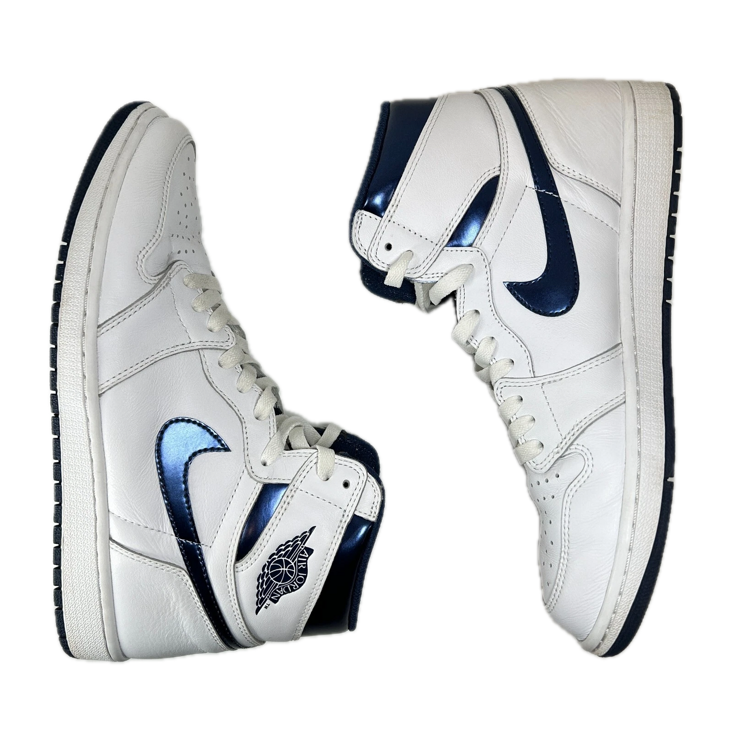 555088 106 Air Jordan 1 Retro High OG Metallic Navy 2016 [USED] - 11 (Used)