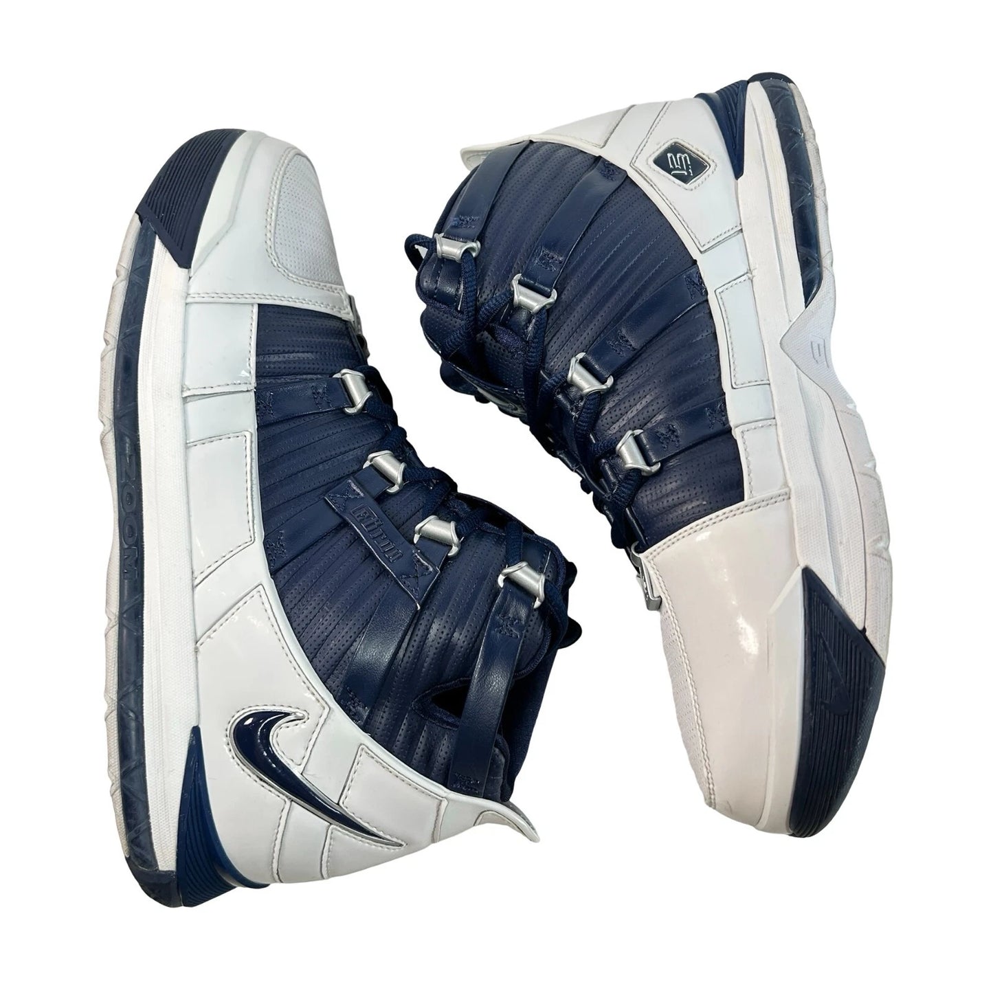 AO2434 103 Nike LeBron 3 Midnight Navy (2019) [USED] - 11 M (Used)