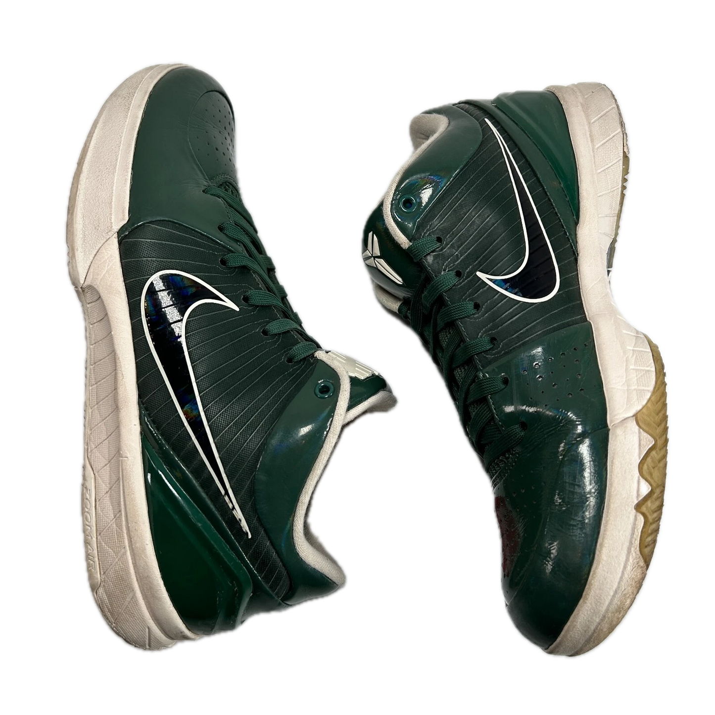 CQ3869 301 Nike Kobe 4 Protro Undefeated Milwaukee Bucks [USED] - 10.5 M (Used)