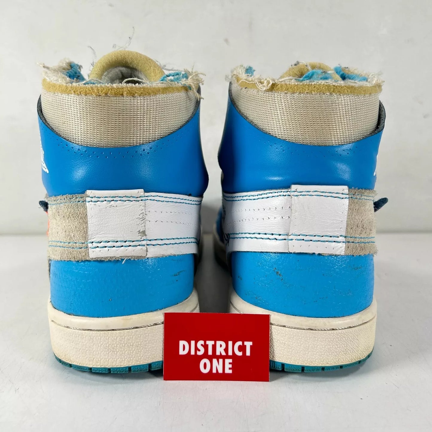 AQ0818 148 Jordan 1 Retro High Off-White UNC [USED] - 8 M (Used2)