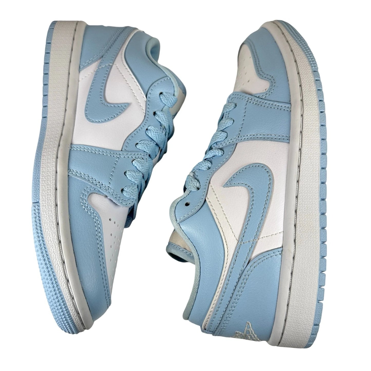 DC0774 141 Jordan 1 Low White Ice Blue (Women's) [CONDITIONAL] - 5 W (Right Shoe Yellowing)