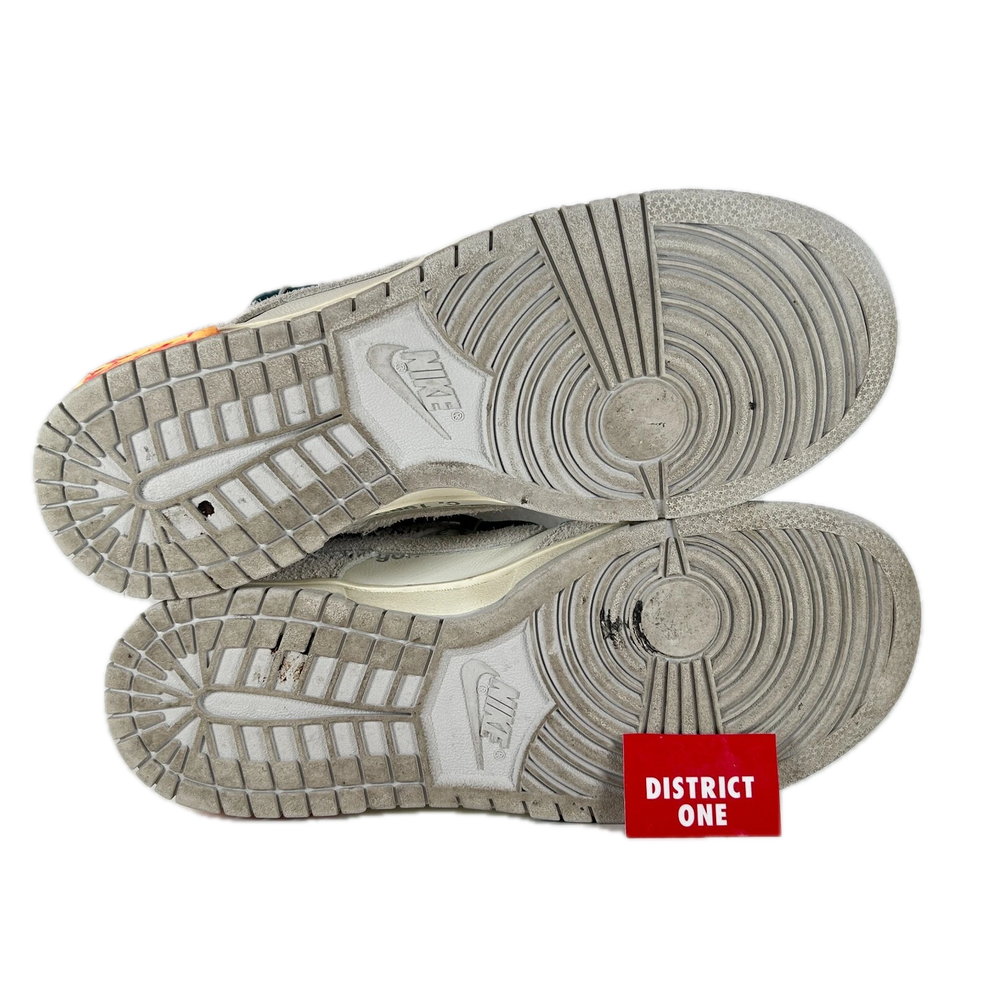 DJ0950 111 Nike Dunk Low Off-White Lot 16 [USED] - 7 M (Used)
