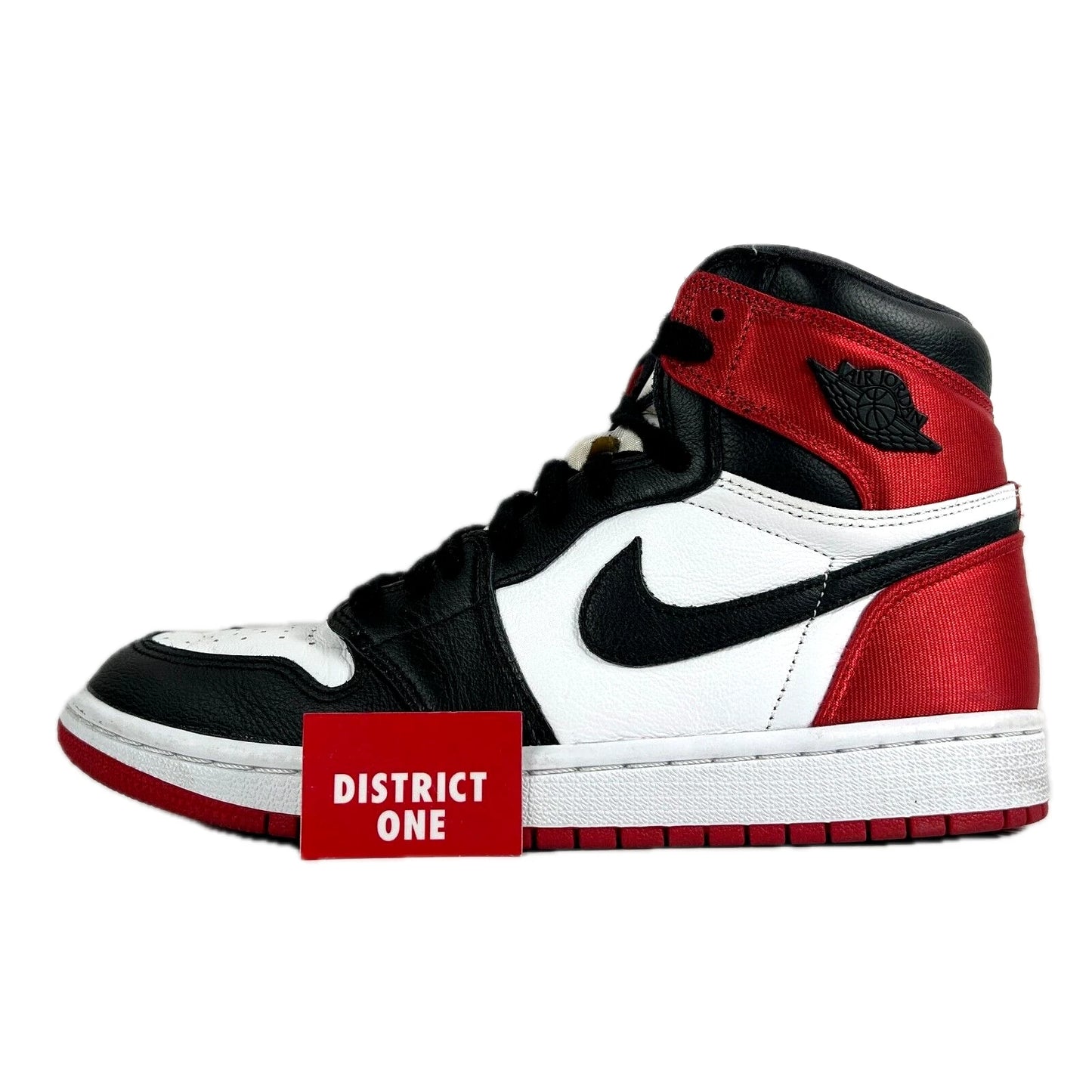 CD0461 016 AJ1 Satin Black Toe [USED] - 8.5 W (Used2)