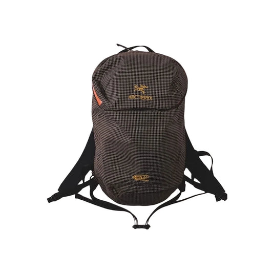 [PRE-ORDER] Arc'teryx BEAMS FW26 Koyo Collection Konseal 15L Backpack Brown [PRE-ORDER]