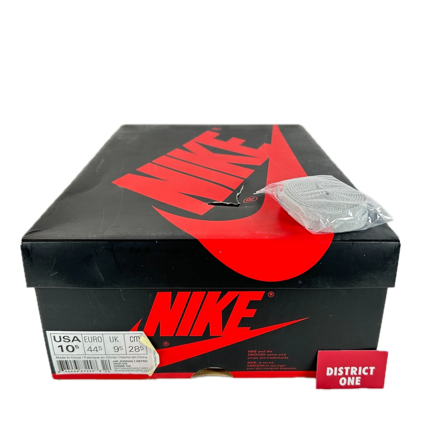 555088 104 Jordan 1 Retro Barons - 10.5 M (Yellowing) (Damaged Box)