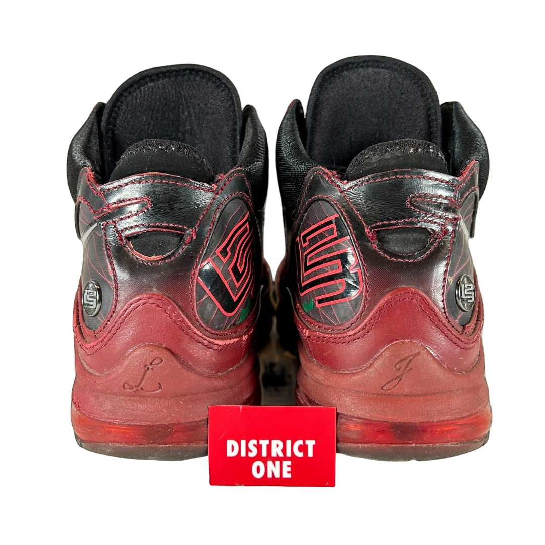 CU5133 600 Nike LeBron 7 Christmas (2019) [USED] - 8.5 M (Used)