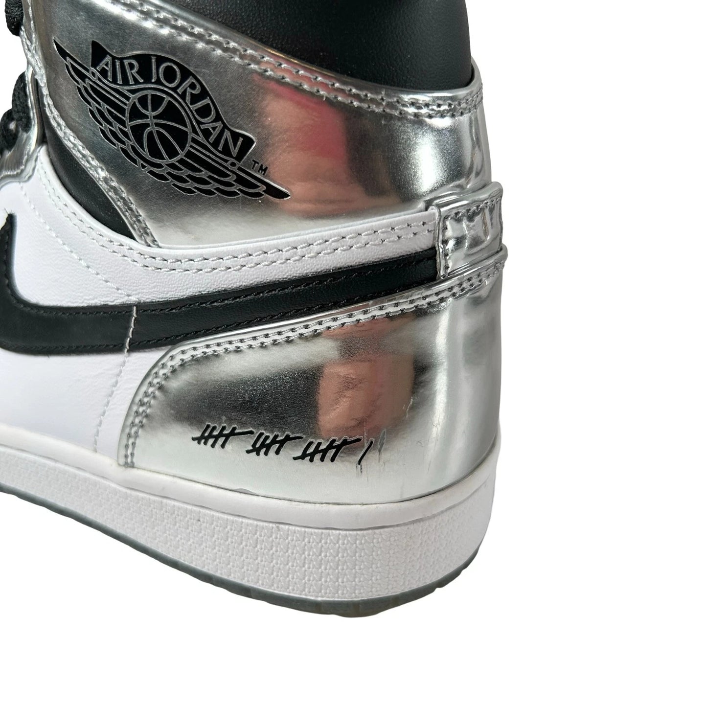 AQ7476 016 Air Jordan 1 Retro High Think 16 Pass the Torch (B-Grade) - 9.5 M (Soles Yellowing) (Scratches on Heels)