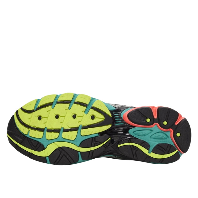 S70739 27 Saucony ProGrid Omni 9 Silver Mutant