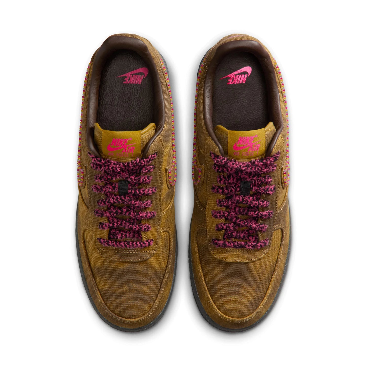 IO4474 300 Nike Air Force 1 Low '07 QS Boucle Desert Moss Fierce Pink