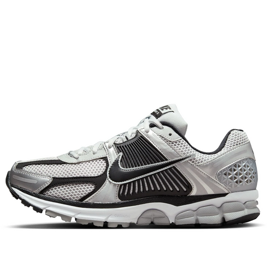 FJ4151 004 Nike Zoom Vomero 5 Metallic Silver Black