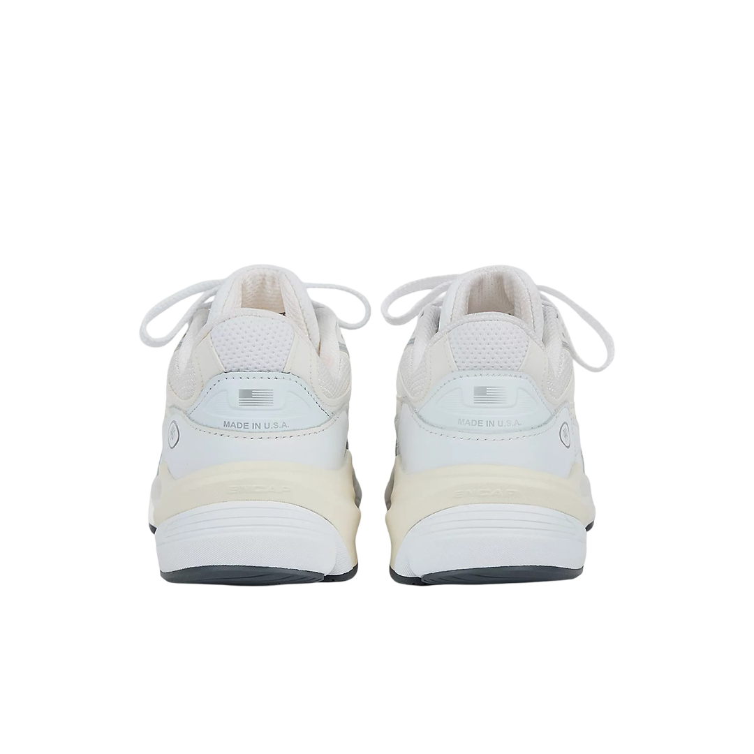 U990GB6 New Balance 990v6 MiUSA White Sea Salt