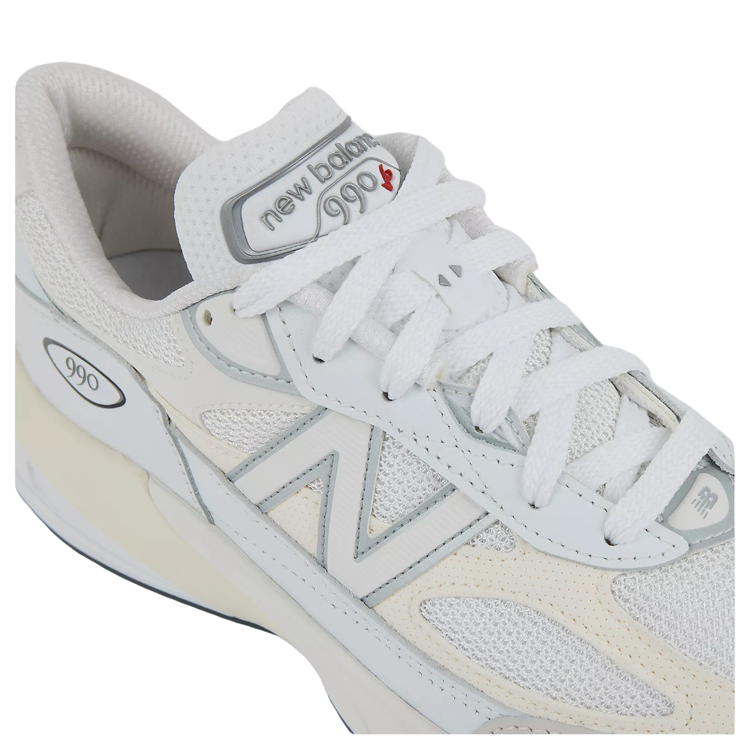 U990GB6 New Balance 990v6 MiUSA White Sea Salt